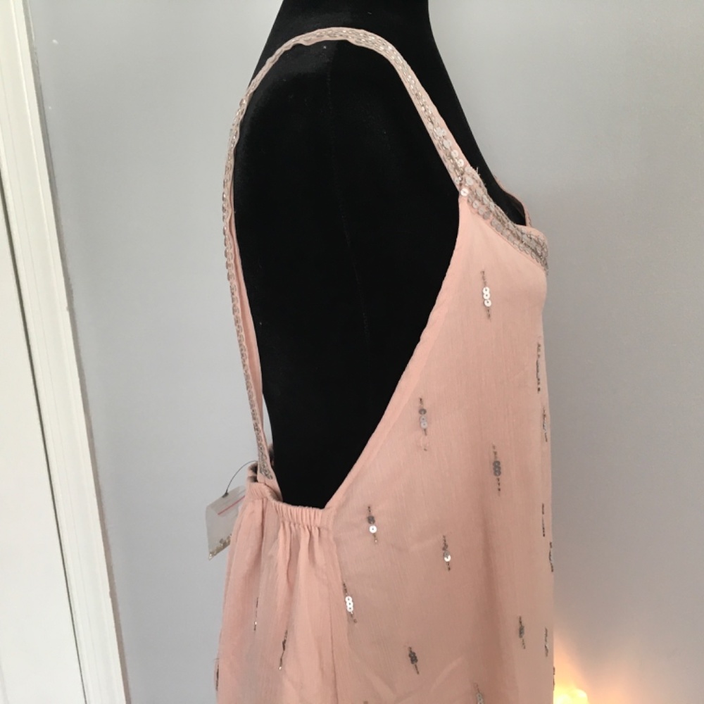 Lulus - Picture 4 of 9